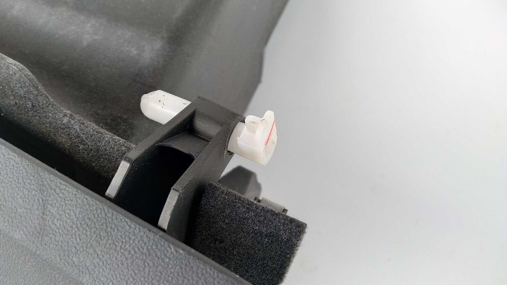Citroen C5 III X7 schowek pasażera czarny Europa