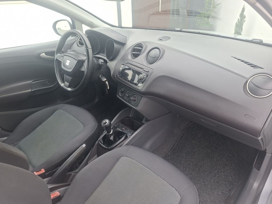 Seat ibiza 1.4tdi 2010