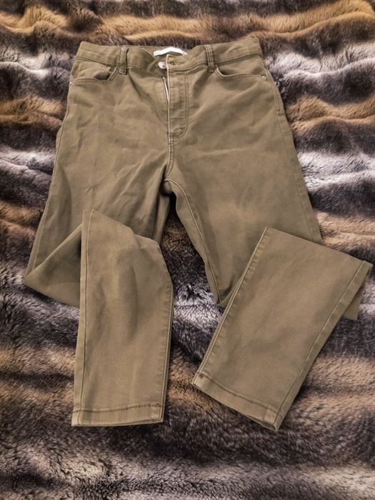 Calças verdes Lefties