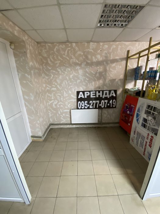 Блюхера 52 (бутики) от 10 квадратов