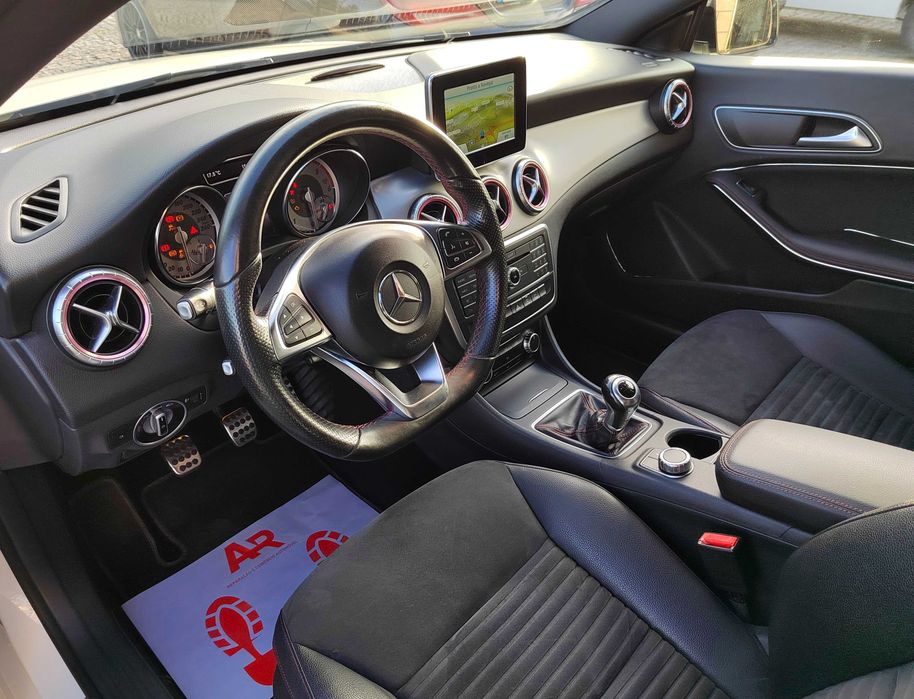 Mercedes CLA 200 AMG / Cx. Manual