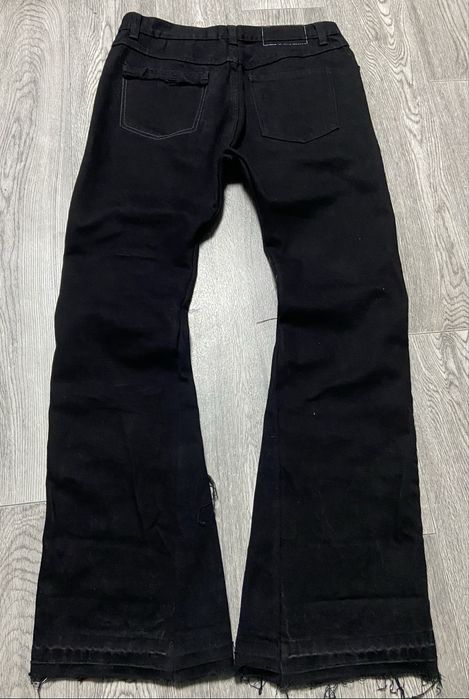undercover type jeans