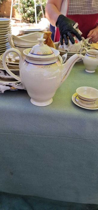 Serviço de Jantar e de café Vista Alegre