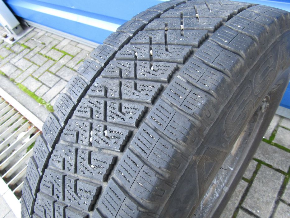4 koła 16" Felgi Opony zimowe Renault Master 10 - 24 / Movano 10 - 21