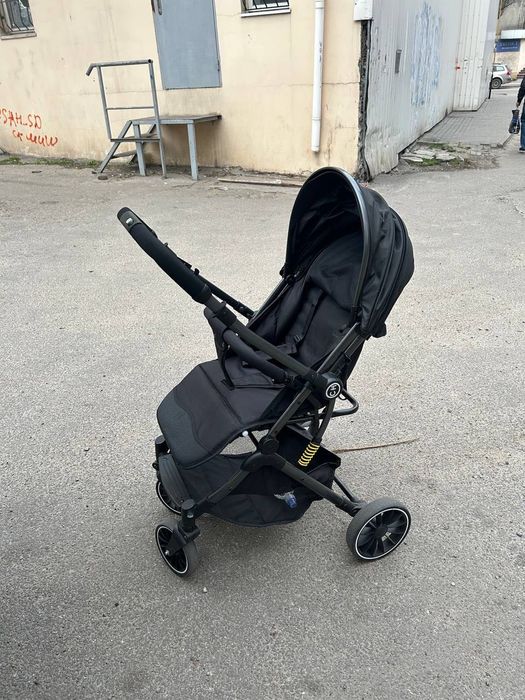 Коляска  прогулянкова luxmom
