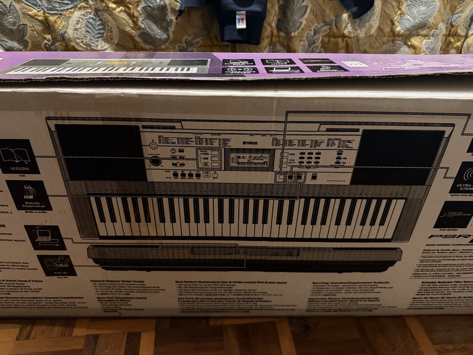 Teclado eletrico Yamaha,PSR , 353 muito bem conservado  !!