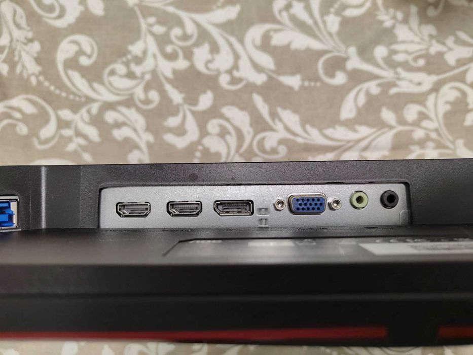 Monitor Gaming AOC 24 polegadas