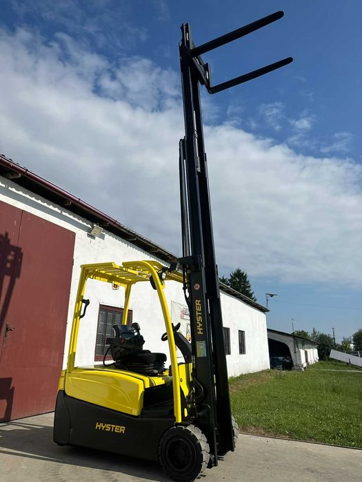 Навантажувач штабелер 1416 Навантажувач HYSTER J2,0XNT  2,0t 4850мм