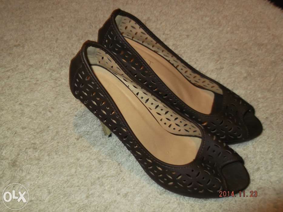 Sapatos Loft senhora castanhos - tamanho 37 excelente estado