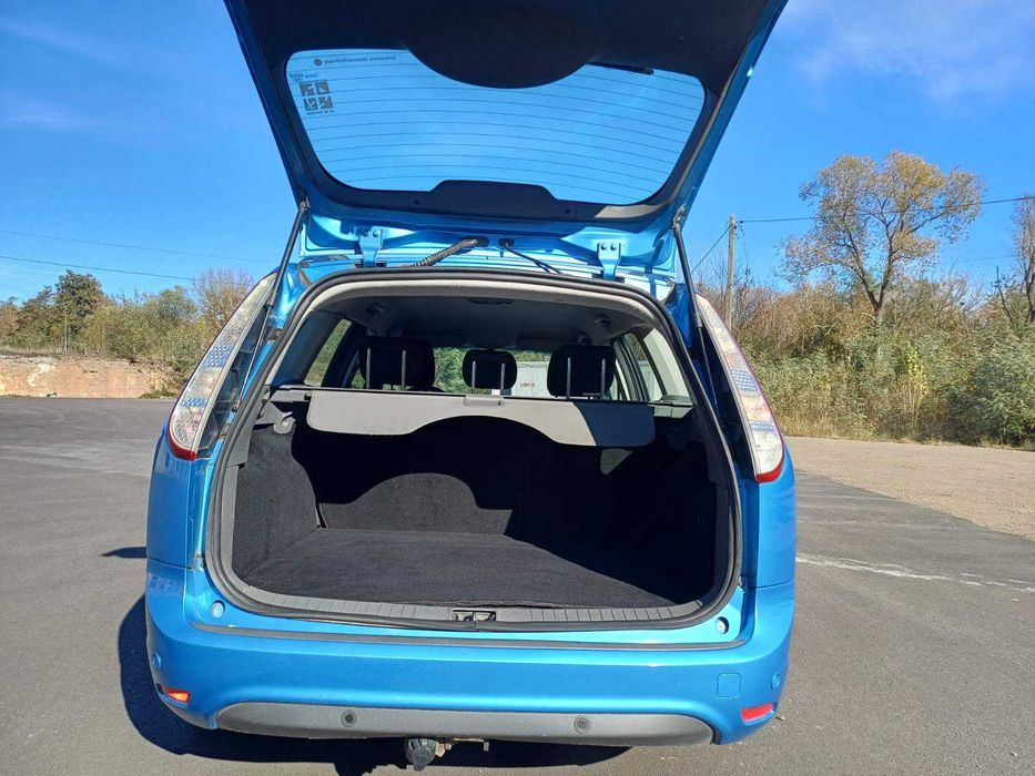 Автомобіль для сімї