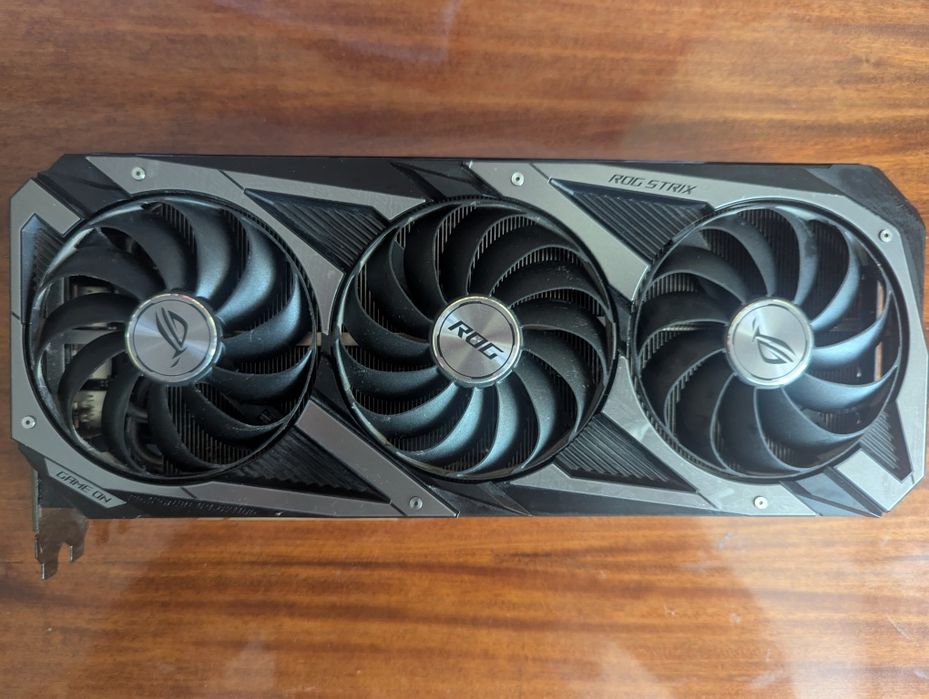 ASUS STRIX RTX 3080 10gb (overlock 500w)