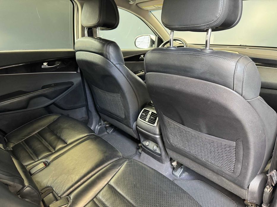 В продажі повнопривідний Kia Sorento 2015