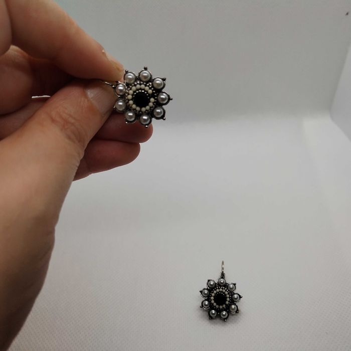 BRINCOS (5) 1 unid- 3€; 2 unid- 4€; 3 unid- 5€