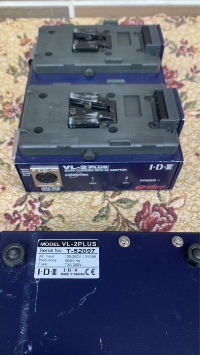Зарядное устройство IDX Endura V-Mount VL-2PLUS
