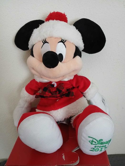 Bonecas "Minnie" oficiais lançadas pela Disney todos os anos no Natal.