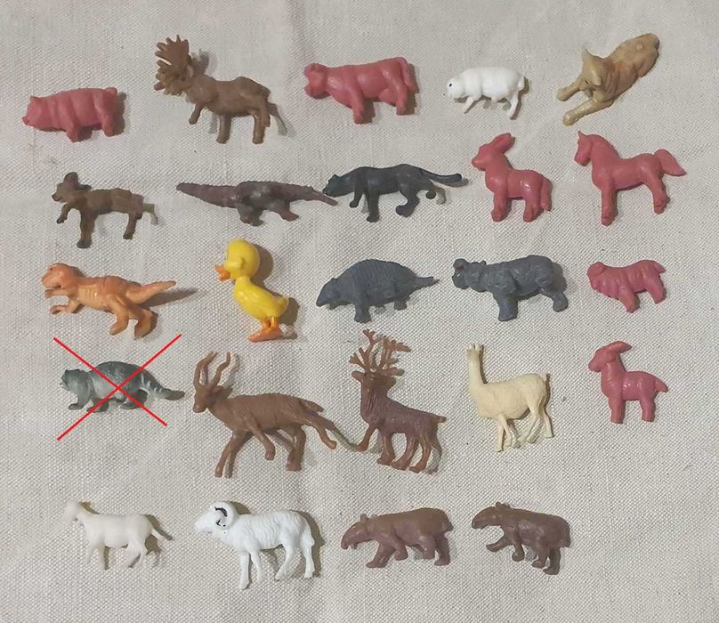Миниатюрные фигуры животных пластмасса