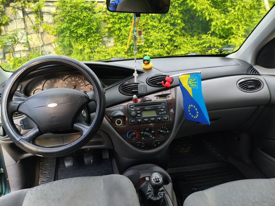 Продам Ford focus 1