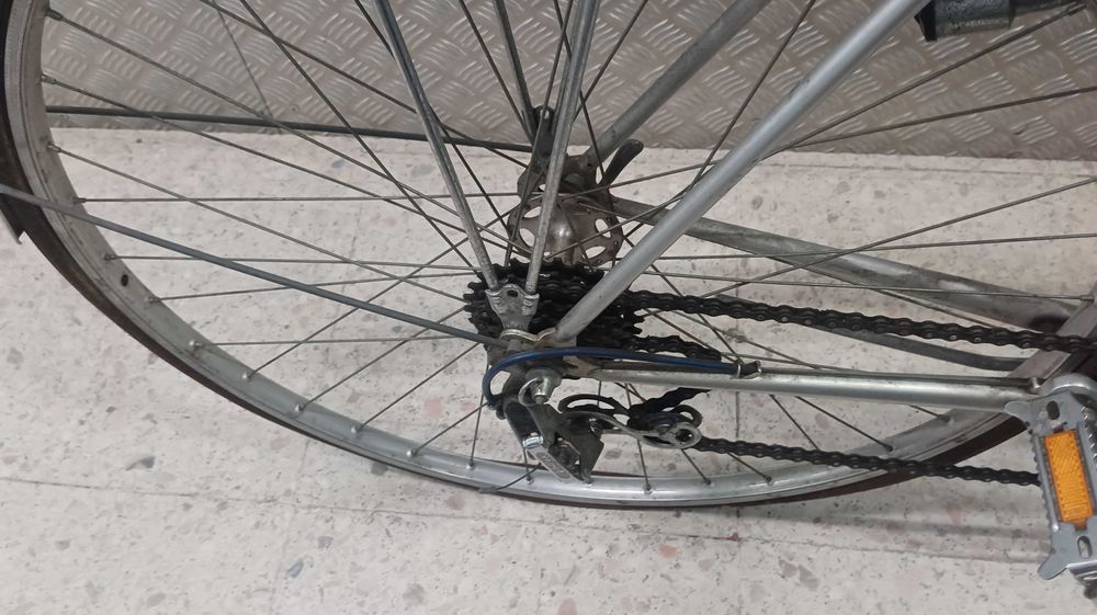 Bicicleta Motobecane em muito bom estado