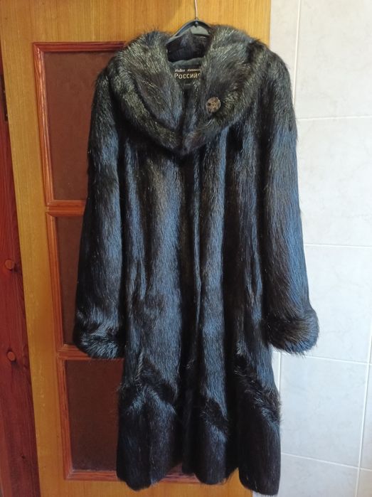 Шуба з нутрії нова