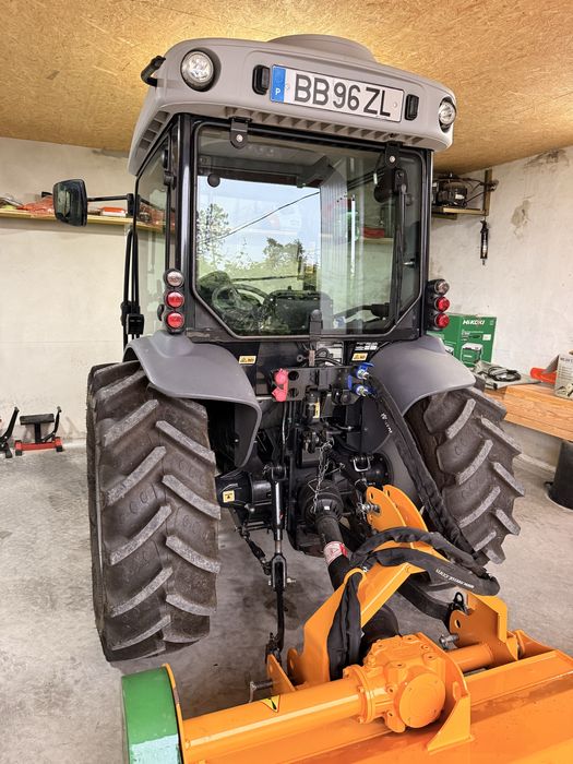 Tractor DEUTZ-FAHR 3060 cabinado