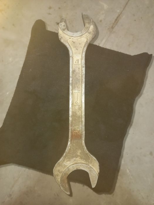 Продам рожкового ключа на 41×46 СССР