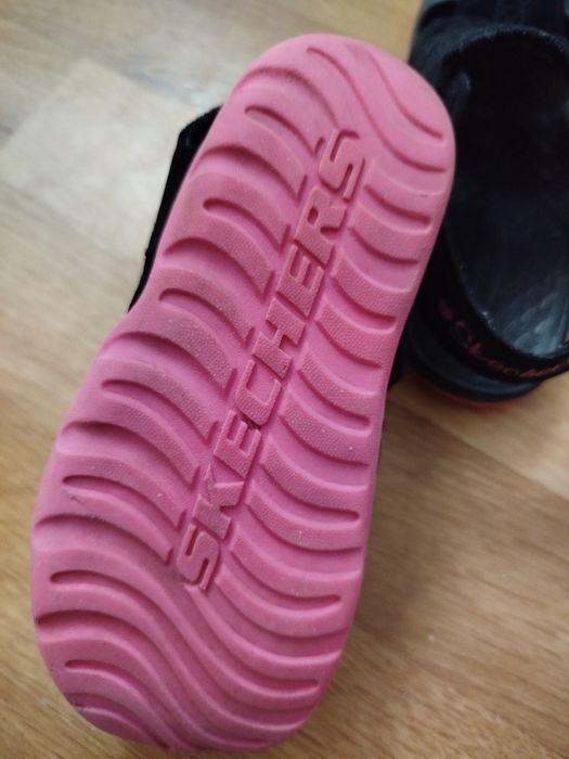 Сандалі для дівчинки