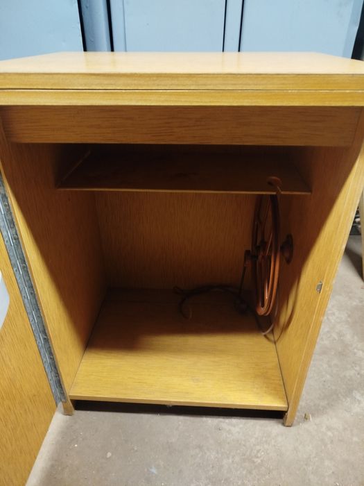 PRL szafka meble antyk