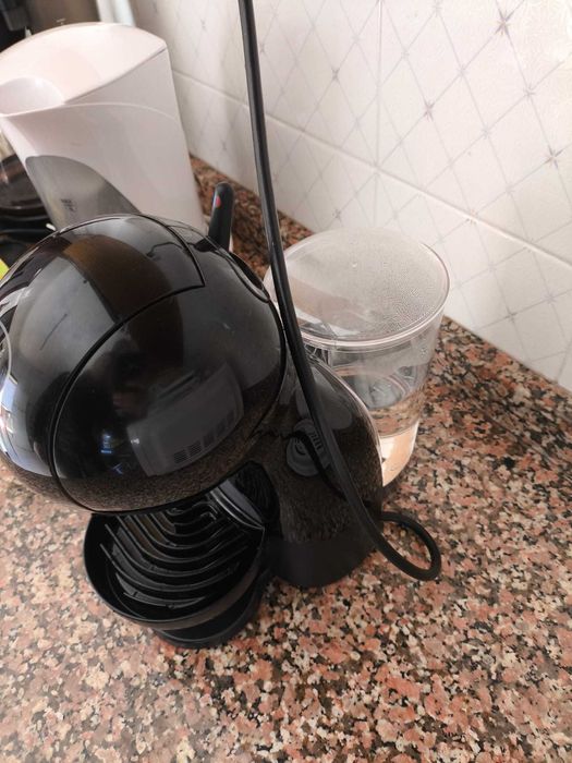 Cafeteira Dolce Gusto