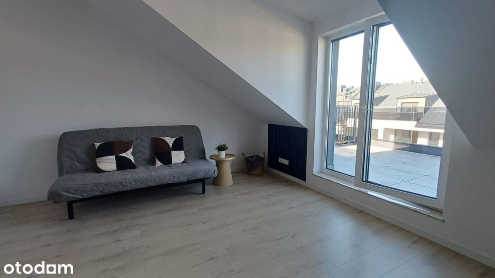 Kawalerka 30 m² + duży taras 17 m² + m. p. w garażu podziemnym - Widok 3