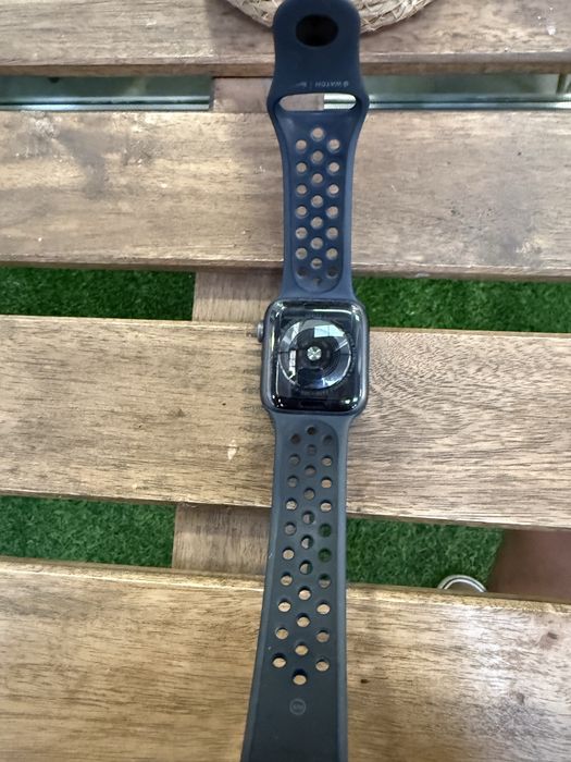Apple watch series 5 versao Nike