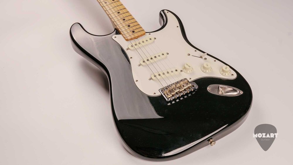 Fender Japan ST-43 Stratocaster 1993-1994 Black - Made in Japan