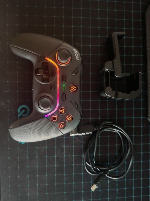 Krom Kayros RGB Comando Sem Fios para PC/Switch/Android