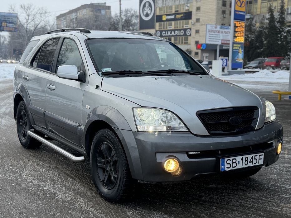 Kia Sorento 2.5 дизель полный привод рама продам или обмен