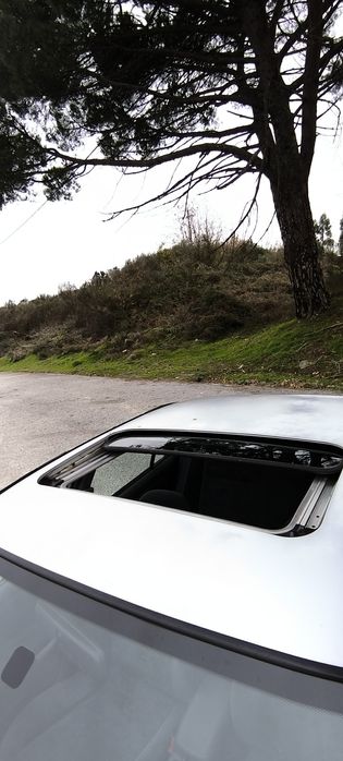 Mitsubishi Lancer 1.6 Gasolina | 1998 | Teto de abrir | IPO  março