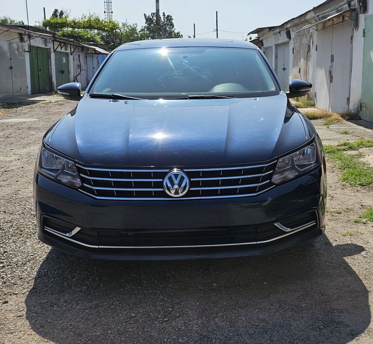 VOIKSWAGEN B8 Passat 2017