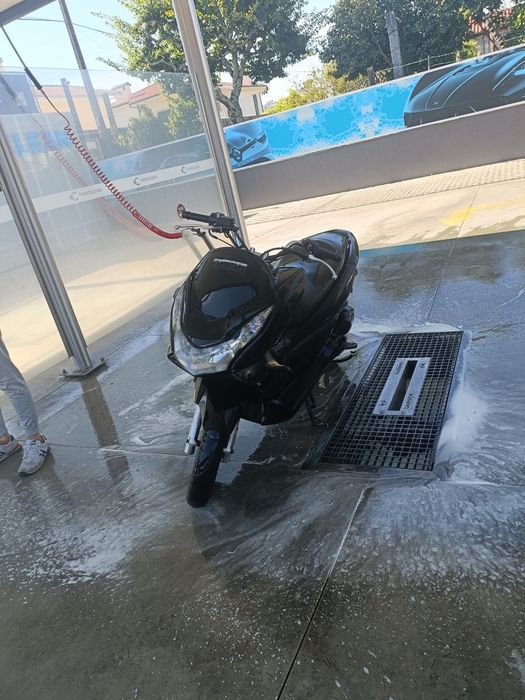 Vendo mota  PCX 2013