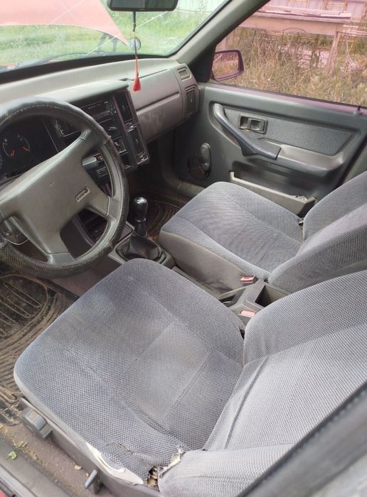 Детали салона на вольво 440, 460, 480