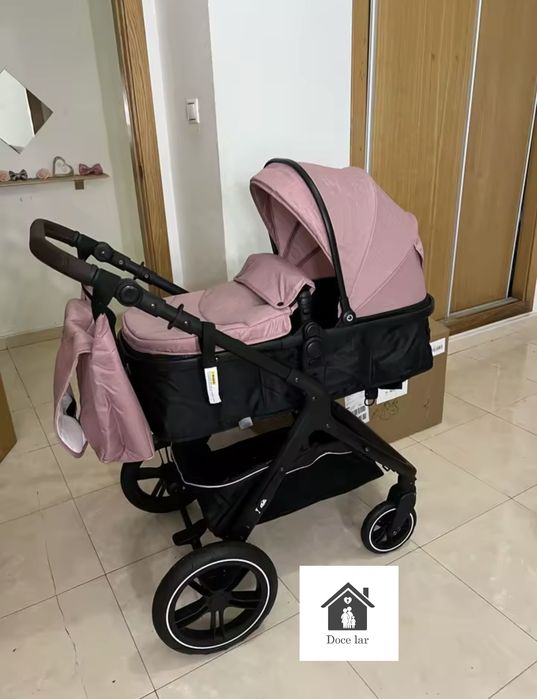 Carrinho trio de bebé novo