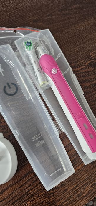 szczoteczka elektryczna Oral B