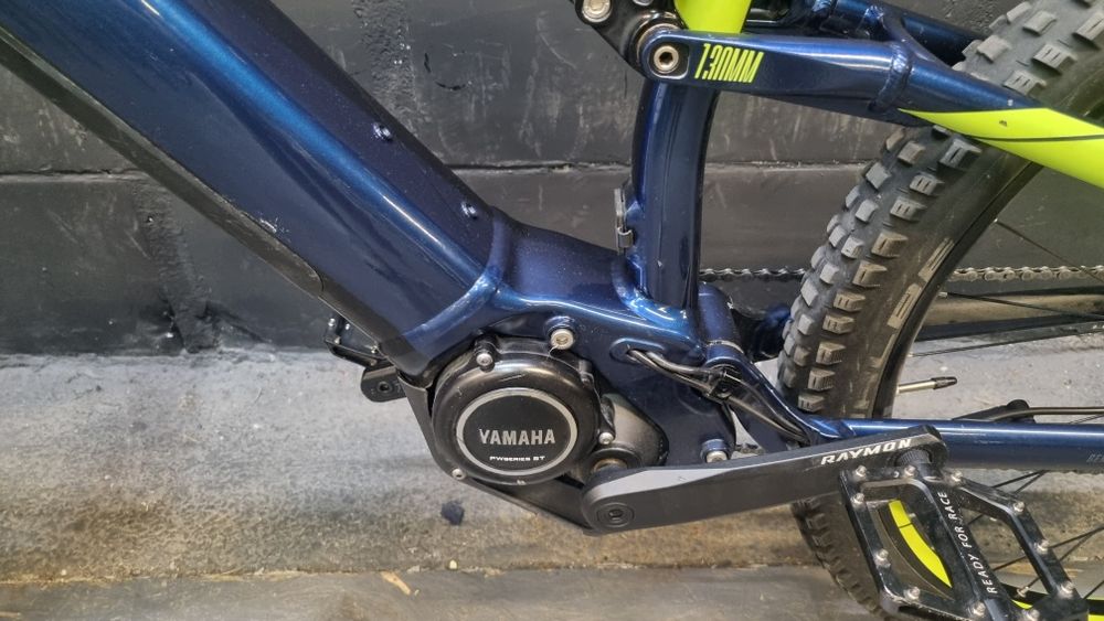 Rower MTB Elektryczny RAYMON FULLRAY E6.0 YAMAHA  (630) Urban Bikes