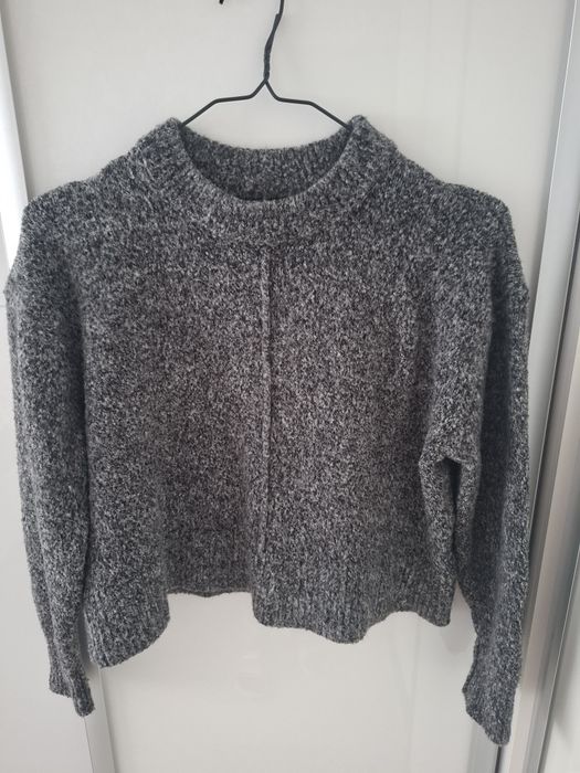 Piękny milutki sweter a la Zara