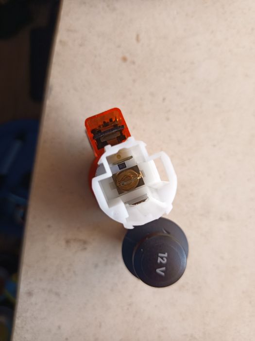 Isqueiro 12v para grupo VAG (VW/Audi etc)