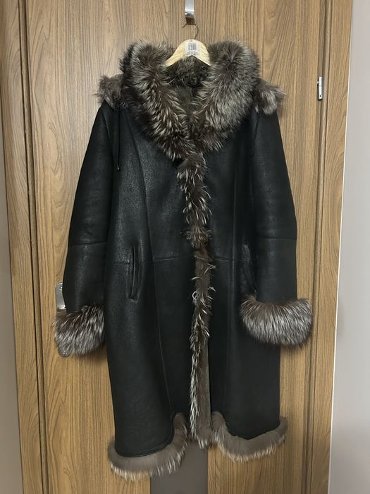 Piekny naturalny kozuch damski ze srebrnym lisem 46/48/50