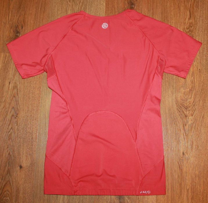 Спортивная майка футболка skins xs 157-165см.