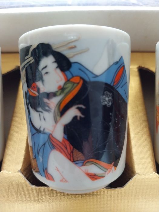 Conjunto 5 copos com imagens eróticas (kamasutra)