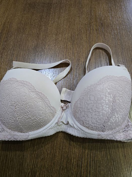 Biustonosz purpurowy różowy 75