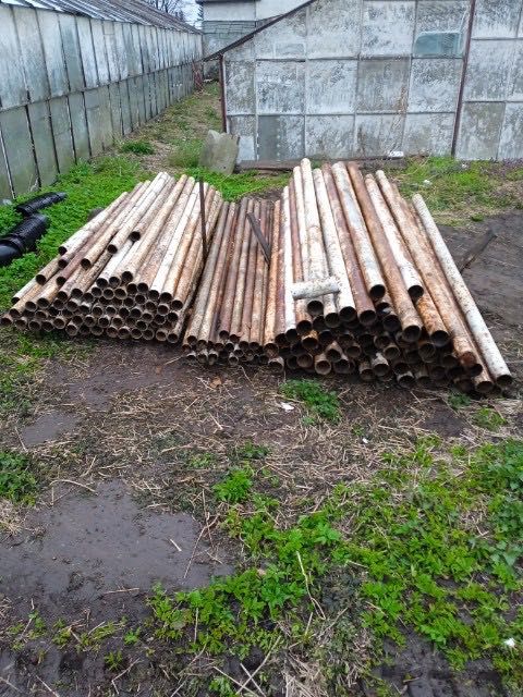 słupki ogrodzeniowe