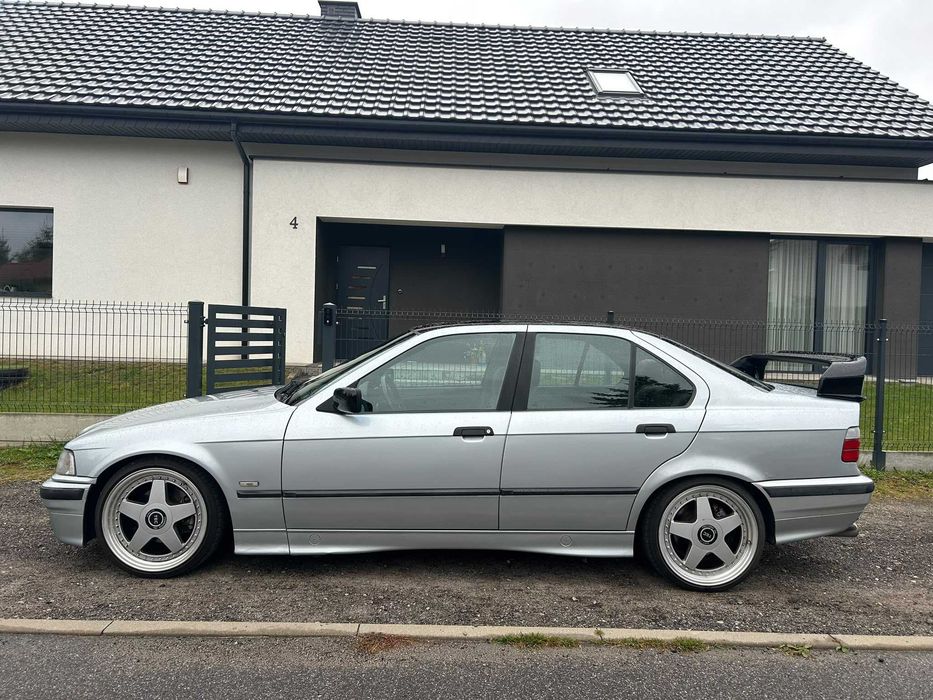 Sprzedam BMW E36 318