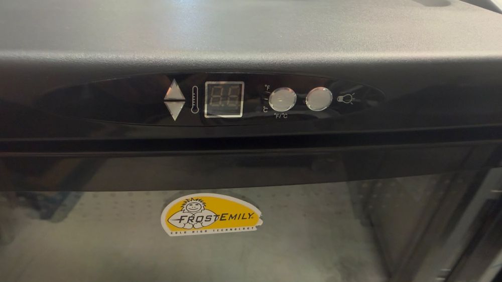 Vitrine refrigerada Frostemily
