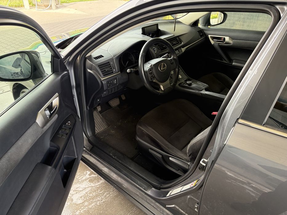 Lexus ct200 h 2014 r